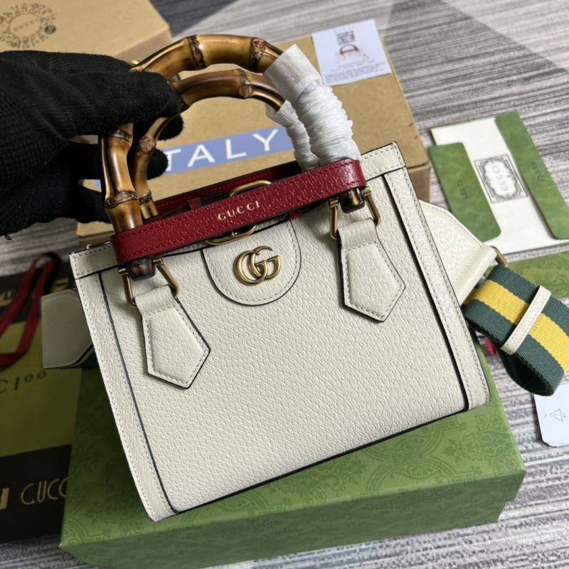 Gvc*1 tote bags